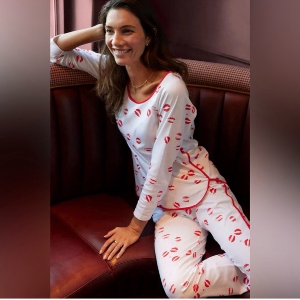 Kate Schelter x LAKE kisses Pajama Set